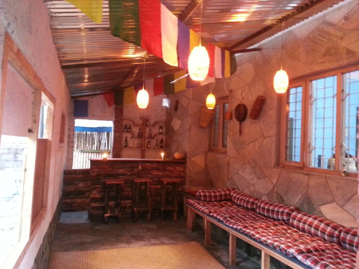 Nepalaya Eco Hostel Pokhara Eksteriør billede