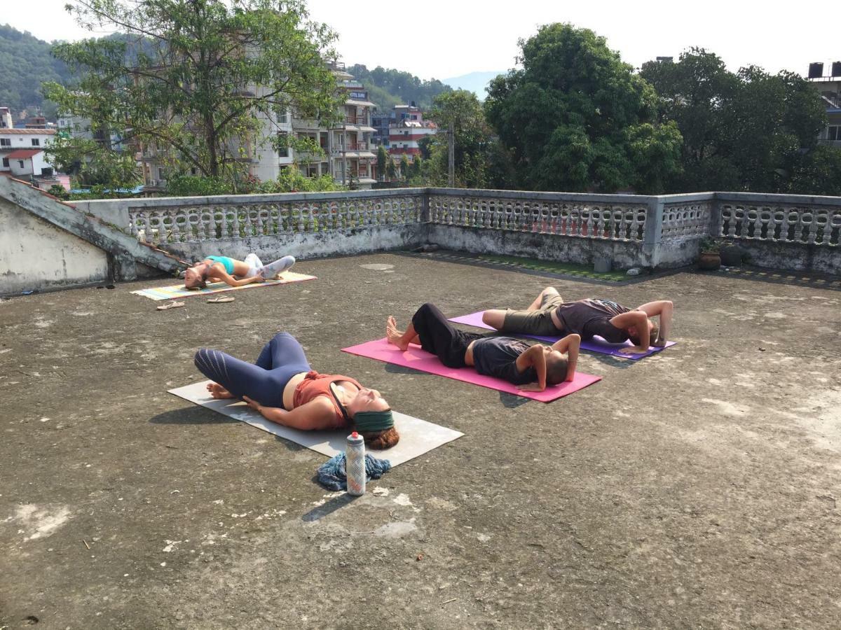 Nepalaya Eco Hostel Pokhara Eksteriør billede
